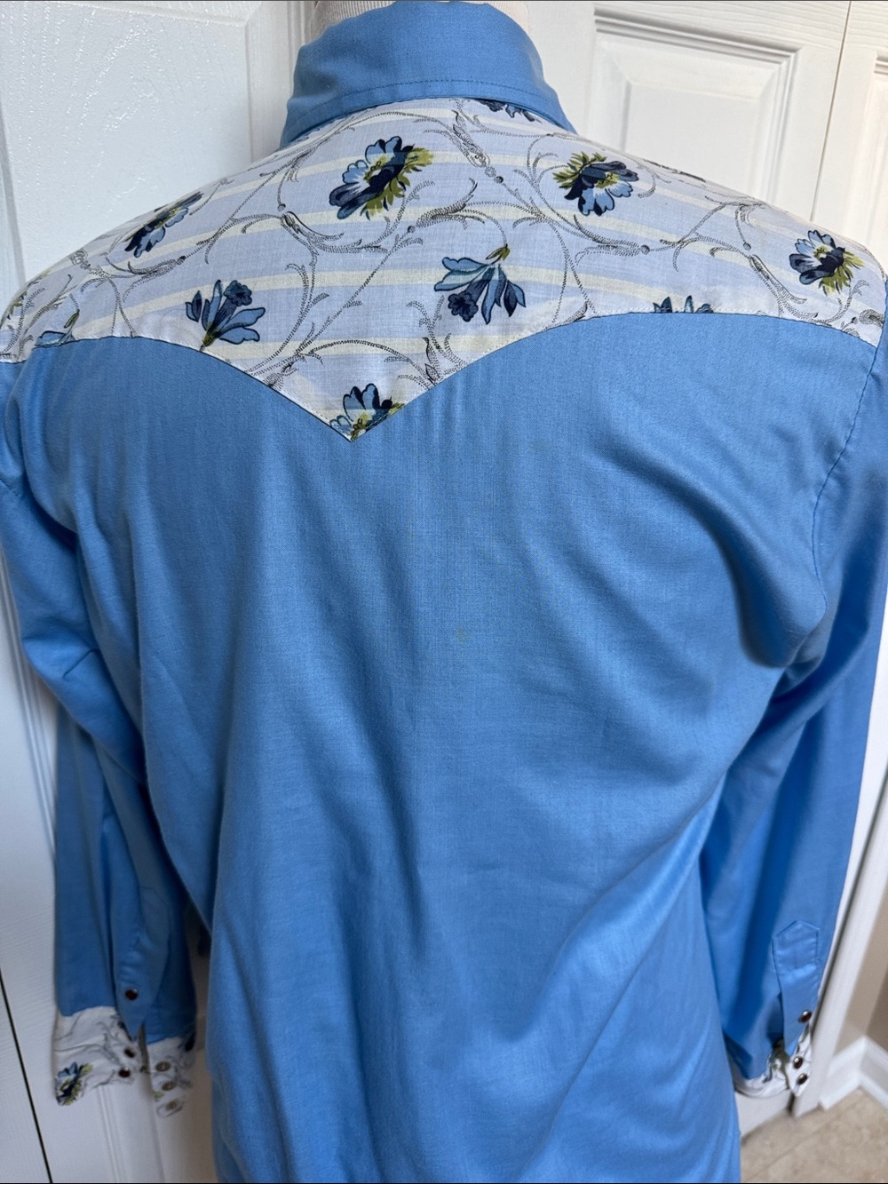 Vintage Tem-Tex Western Flair Sportswear Pearl Snap Shirt Floral Yoke & Cuffs - Picture 3 of 8